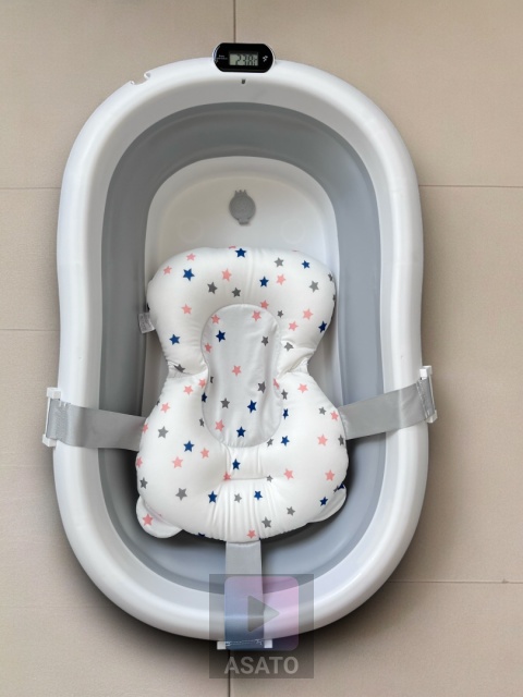 Wanienka Składana dla Dzieci z Termometrem LCD i Poduszką - 0-6 lat, 45kg - Antypoślizgowa